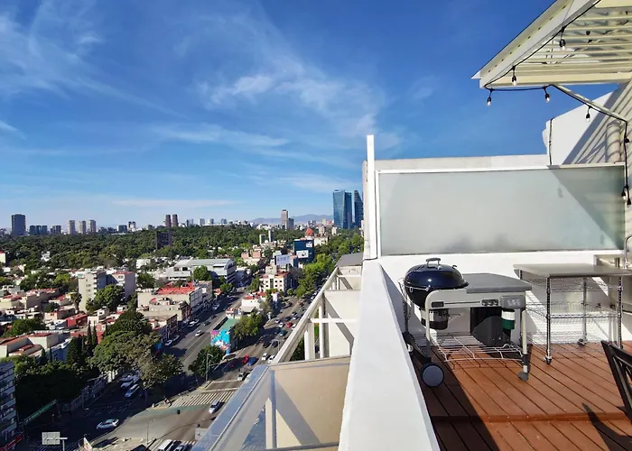 Top View Penthouse Private Rooftop, Wi-Fi 500Mbps, Air Conditioning, Grill, Pool And Gym