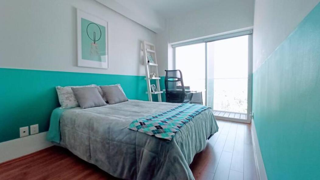 View Penthouse Private Rooftop, Wi-fi 500mbps, Air Conditioning, Grill, Pool And Gym Apartment