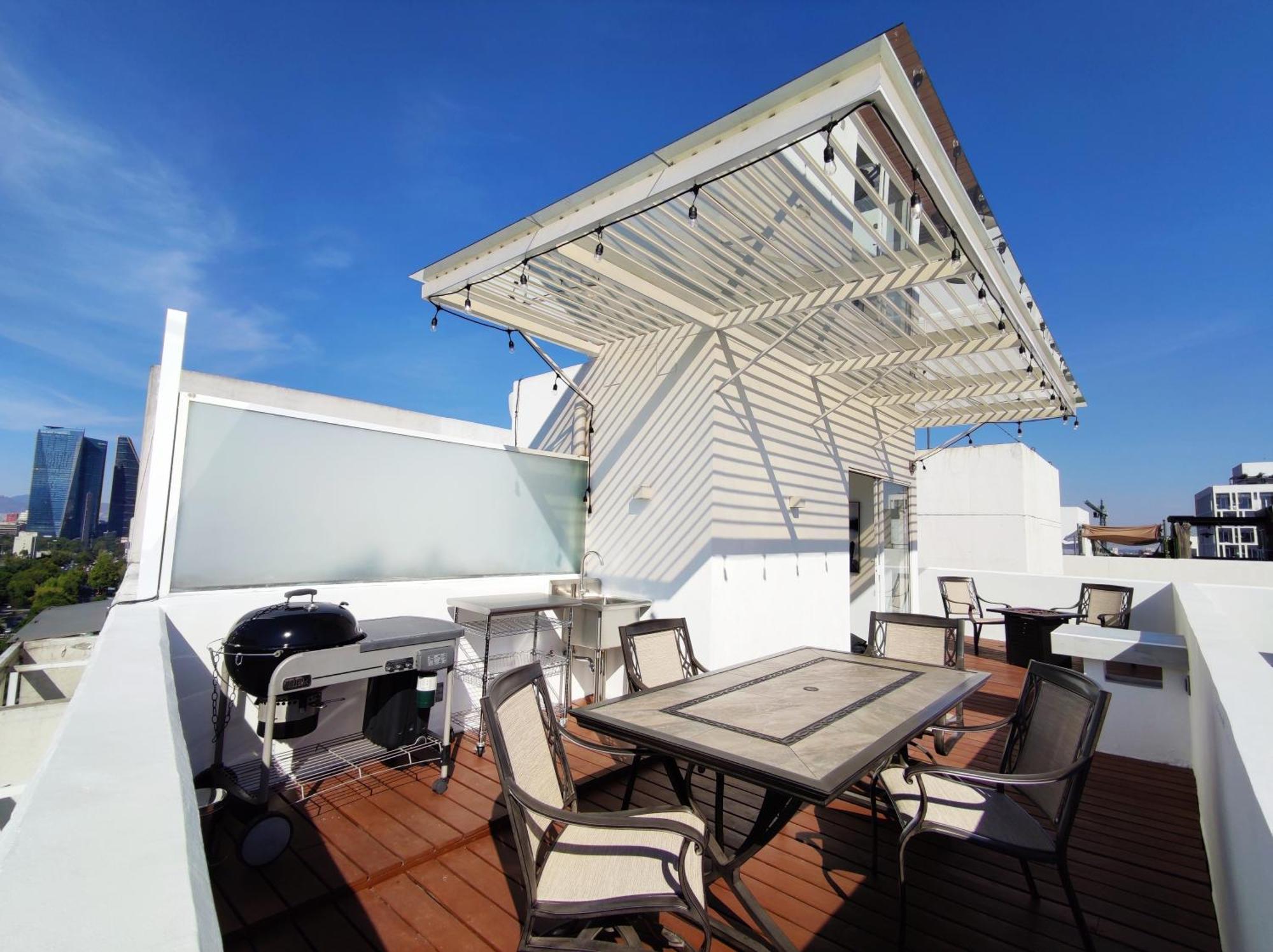 View Penthouse Private Rooftop, Wi-fi 500mbps, Air Conditioning, Grill, Pool And Gym